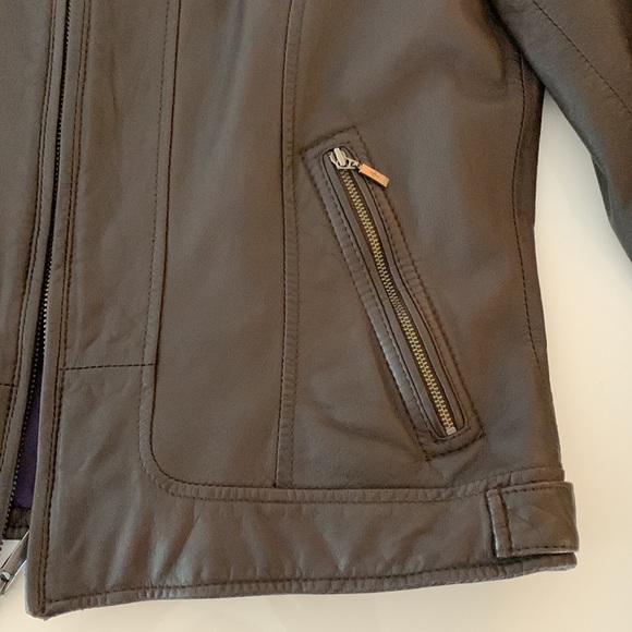 Cole Haan genuine leather jacket with detachable cotton jersey hood. ✨LIKE NEW✨ - Picture 11 of 15